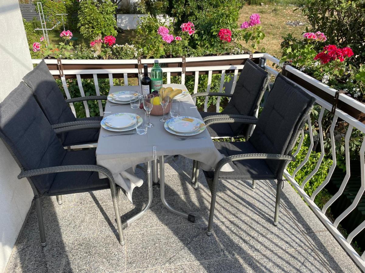 Casa Estancia Apartment 니바이스 외부 사진